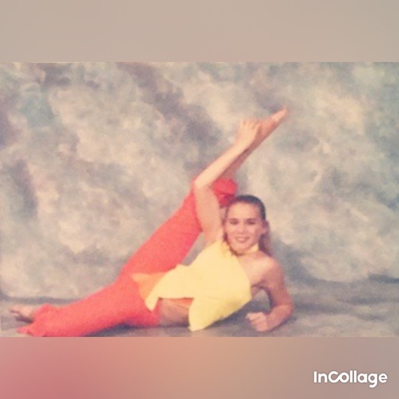 Meet your Posher, Maxine - Picture 3 of 6